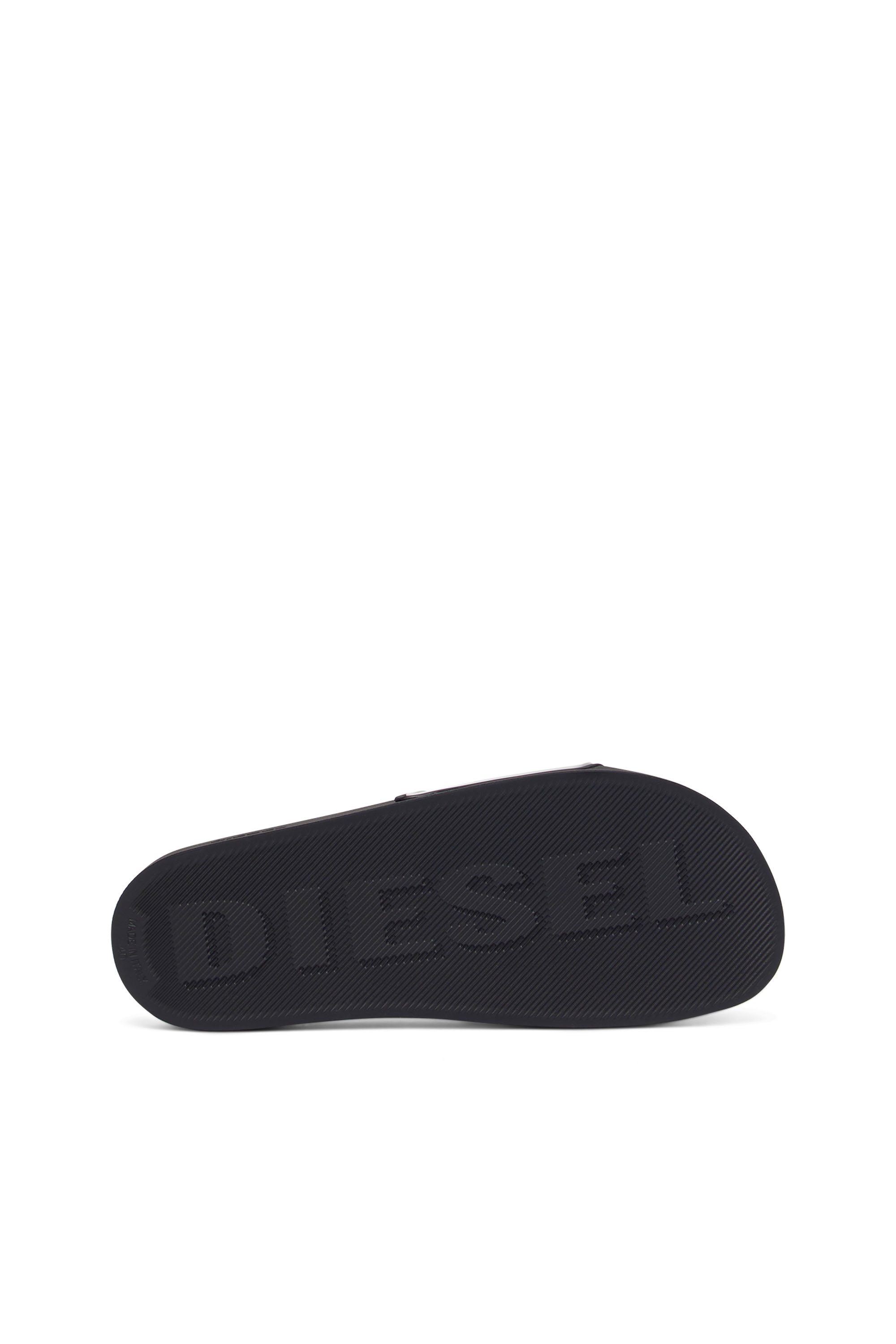 Diesel - SA-MAYEMI CC W, Woman's Sa-Mayemi-Rubber slides with embossed logo in Black - 4